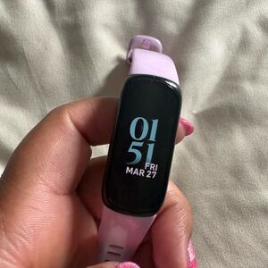 Pink Fitness Tracker Smartband